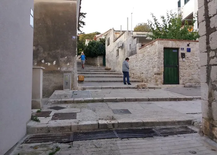 Assi بيت ضيافة سبليت