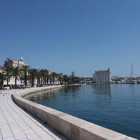 Penzion Assi 3*