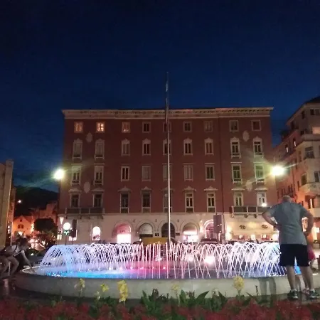 招待所 Assi 斯普利特