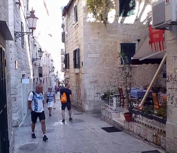 招待所 Assi 斯普利特